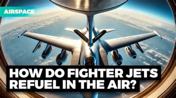 How do fighter jets refuel in air?