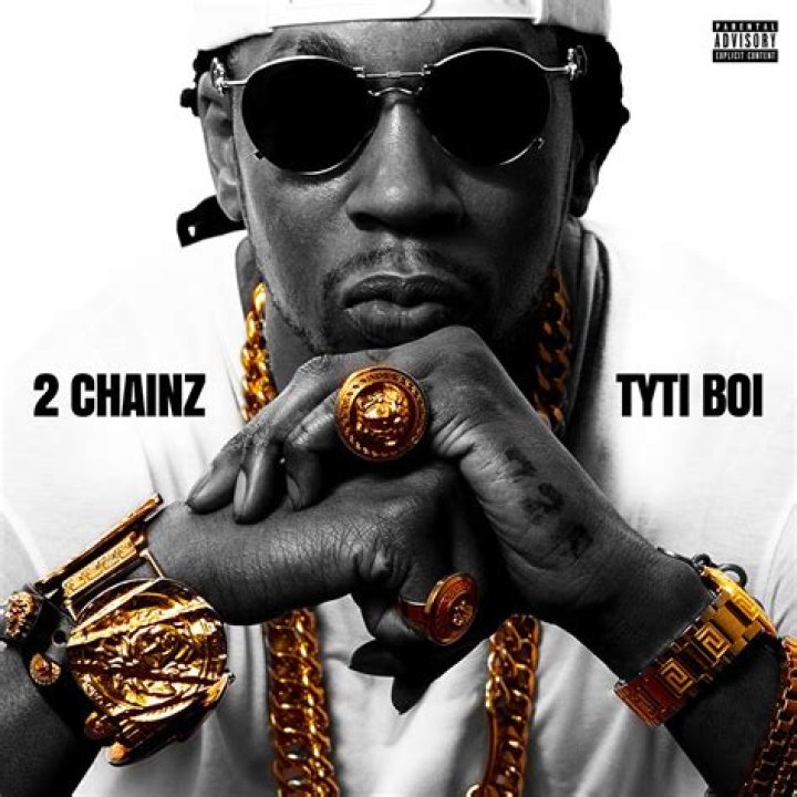 What does 2 Chainz stand for?