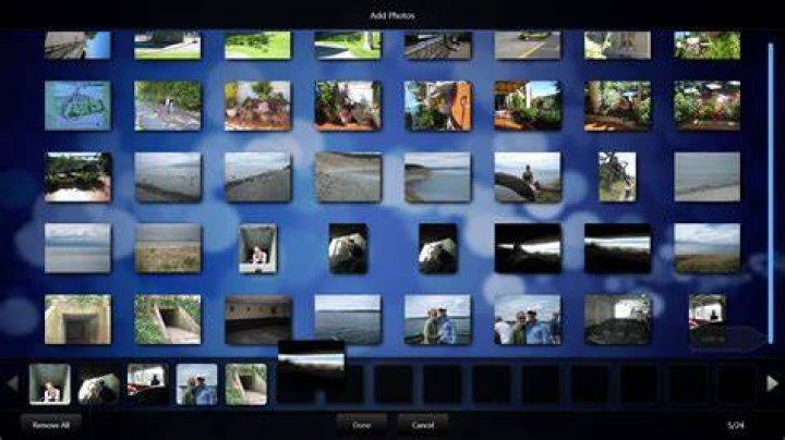 What is Roxio PhotoShow?